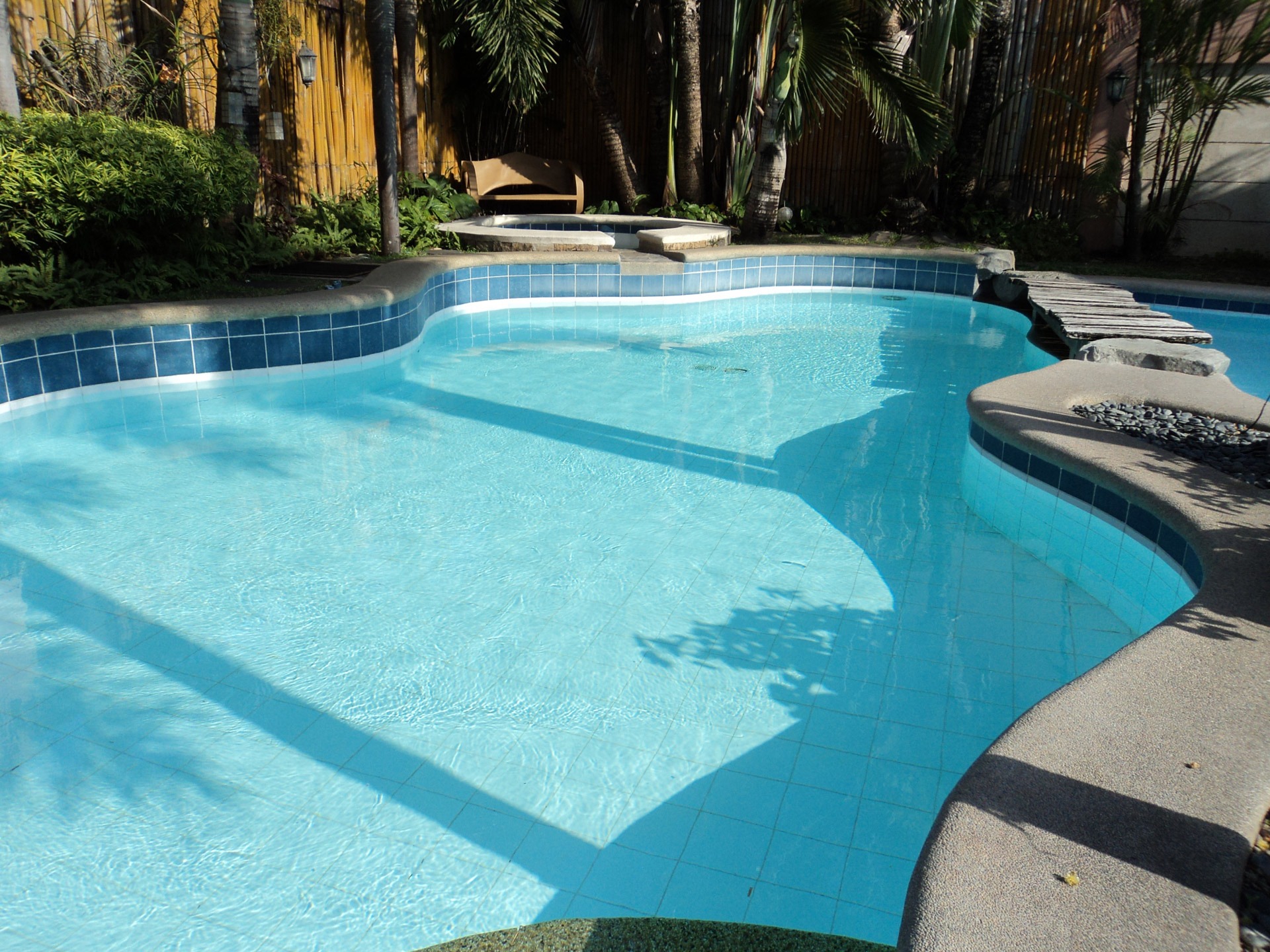 water_clear_water_pool